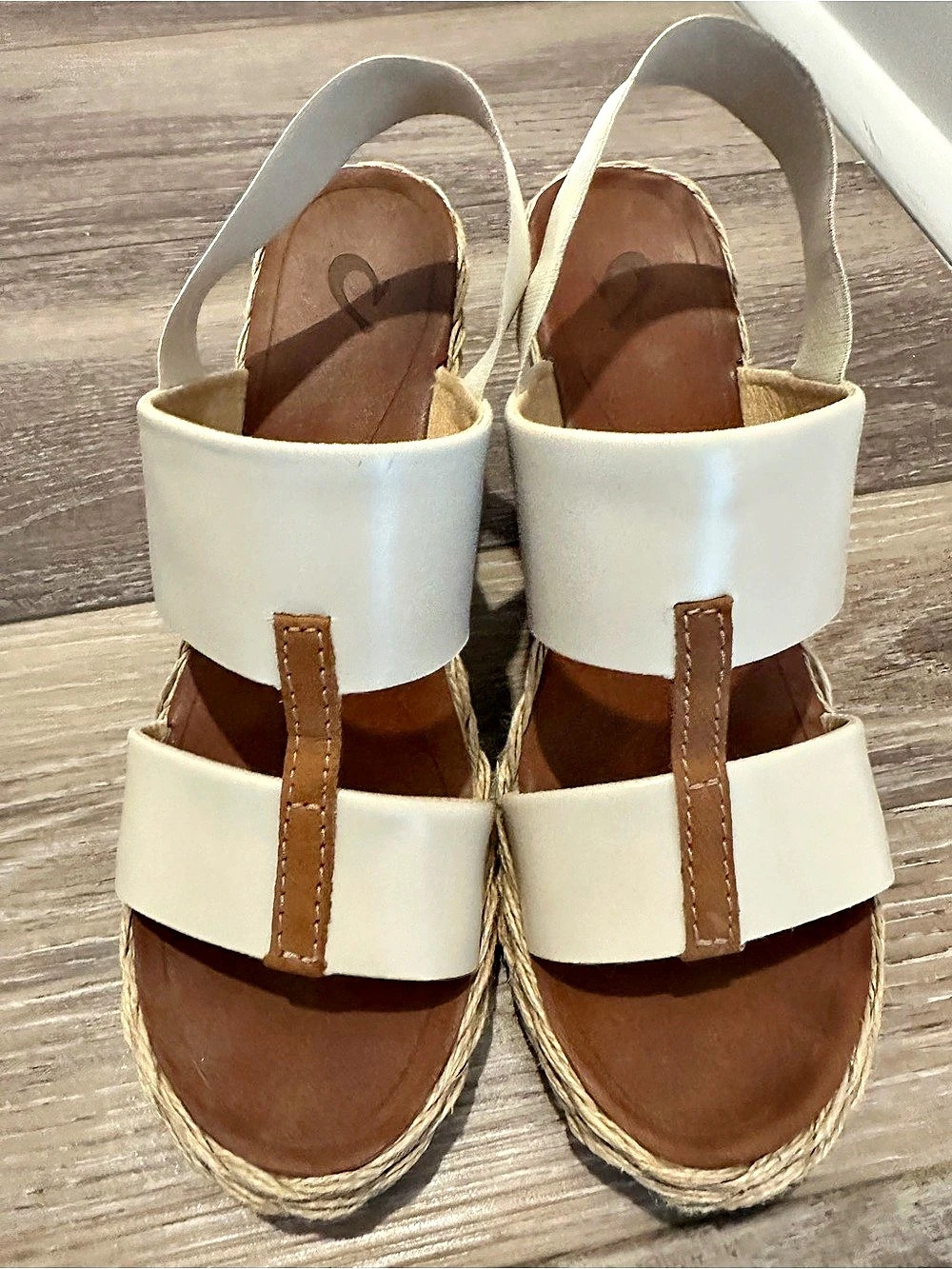 Olukai Wedge Leather Wedge Sandals Size US W 7